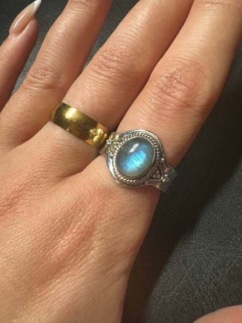 Sterling Silver Oval Blue Fire Labradorite Ring