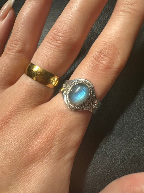 Sterling Silver Oval Blue Fire Labradorite Ring