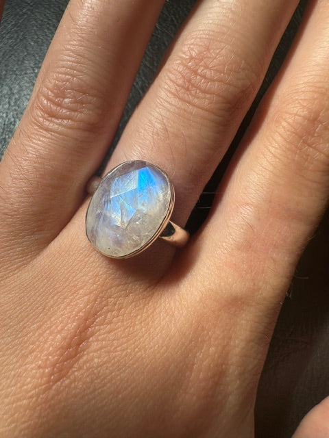 Faceted Oval Rainbow Moonstone Ring - Size 7