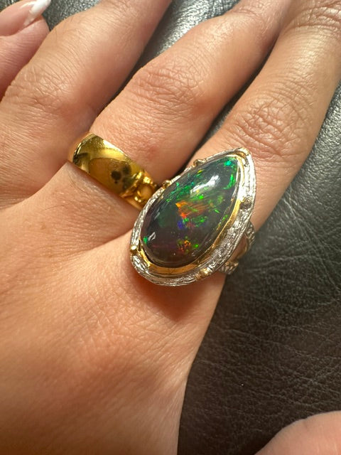 HQ Black Opal Teardrop Ring Sterling Silver with 18k Gold Plating